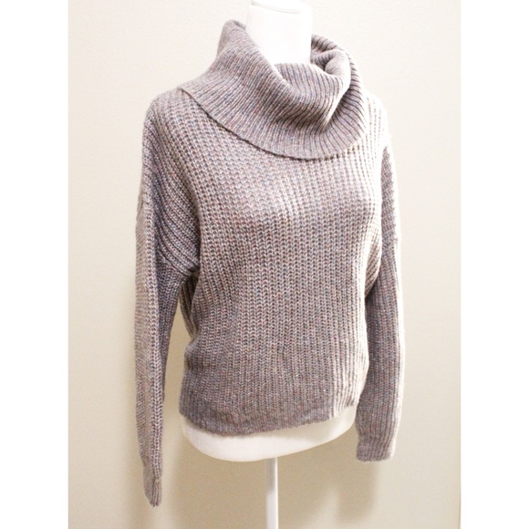 Express Sweaters - NWOT  chunky knit sweater✨